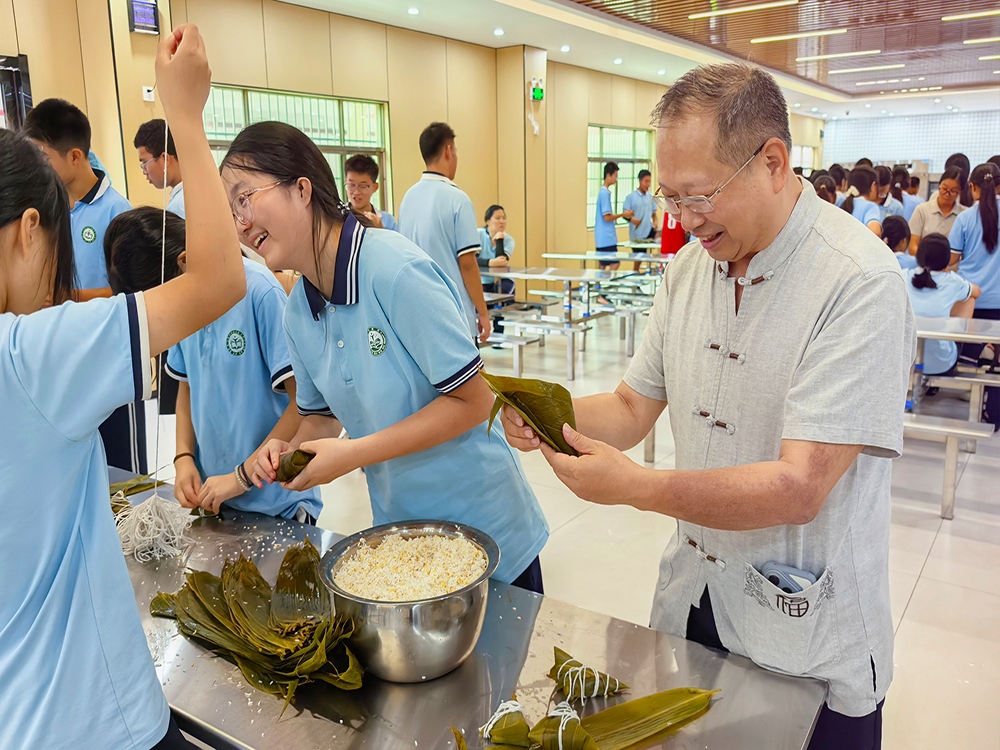 张家界正规教育孩子不听话学校推荐指南
